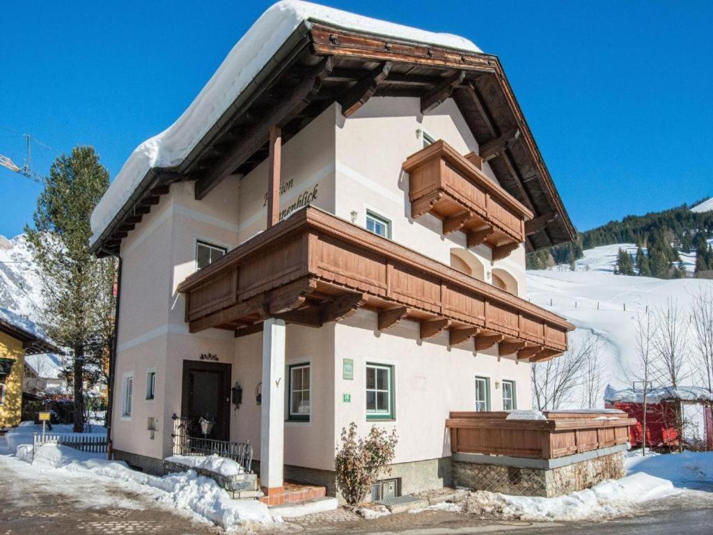 Leni'S Mountain Appartements Dienten am Hochkoenig Exterior photo